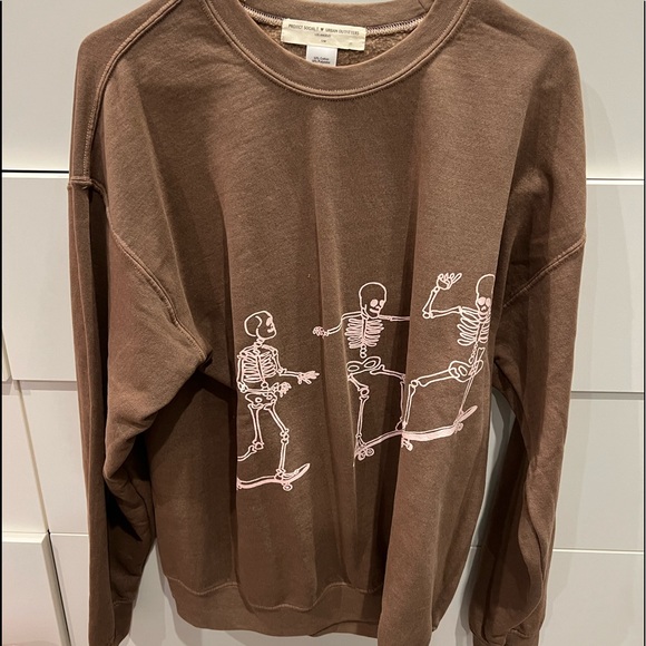 Urban Outfitters Sweaters - Urban Outfitters Crewneck